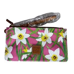 NWOT Dooney & Bourke RARE Daffodil Floral Pink Hawaiian Canvas Leather Wristlet